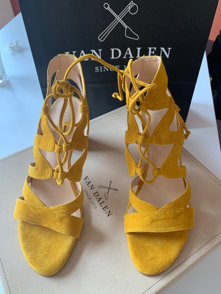 Nieuw Van Dalen Leer Hakken Maat 38, Kleding | Dames, Schoenen, Geel, Nieuw, Sandalen of Muiltjes, Ophalen of Verzenden