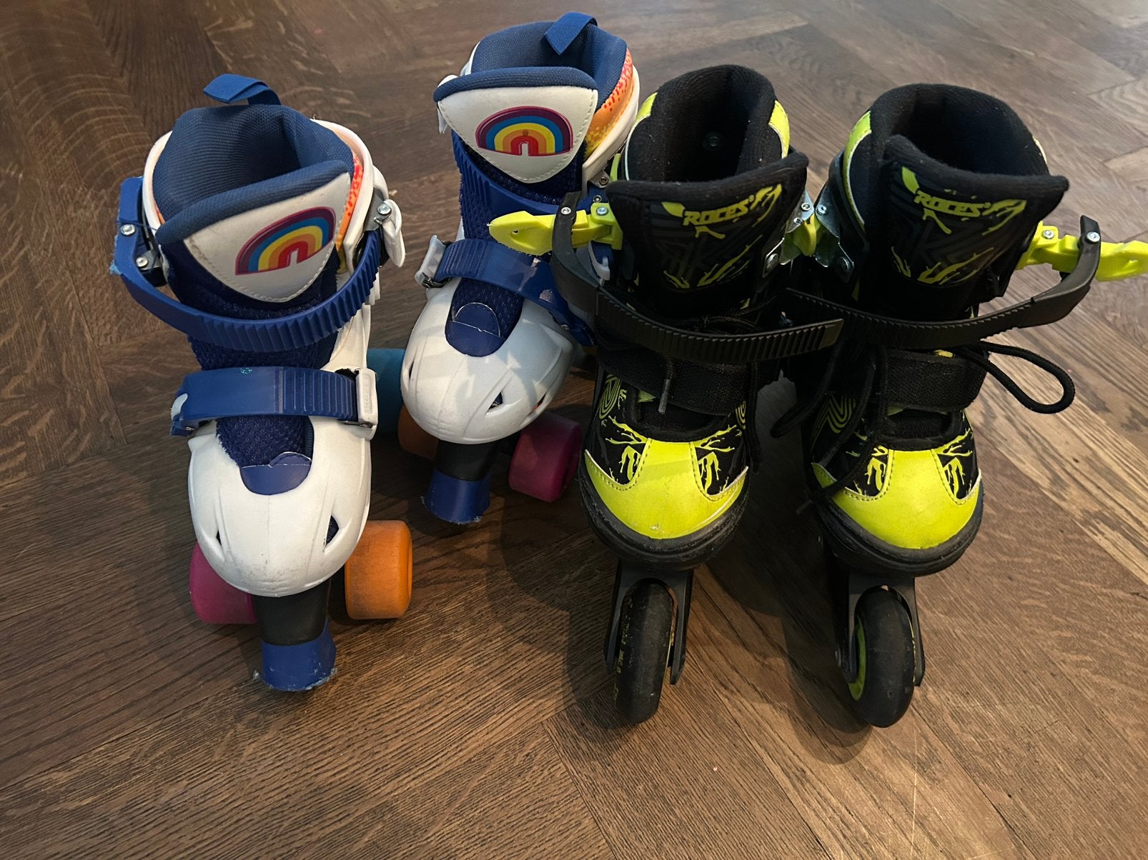 Rolschaatsen en skates maat 30-33, Ophalen