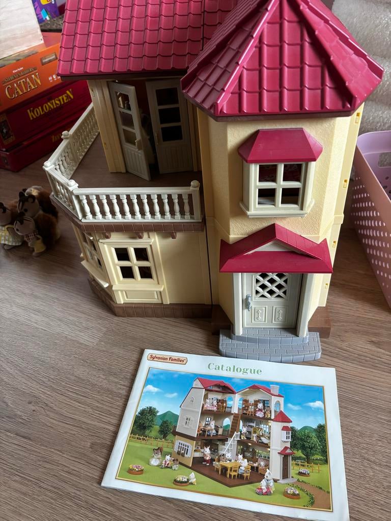 Sylvanian Families Groot Huis met Rood Dak, zonder meubels, Kinderen en Baby's, Speelgoed | Poppenhuizen, Ophalen of Verzenden