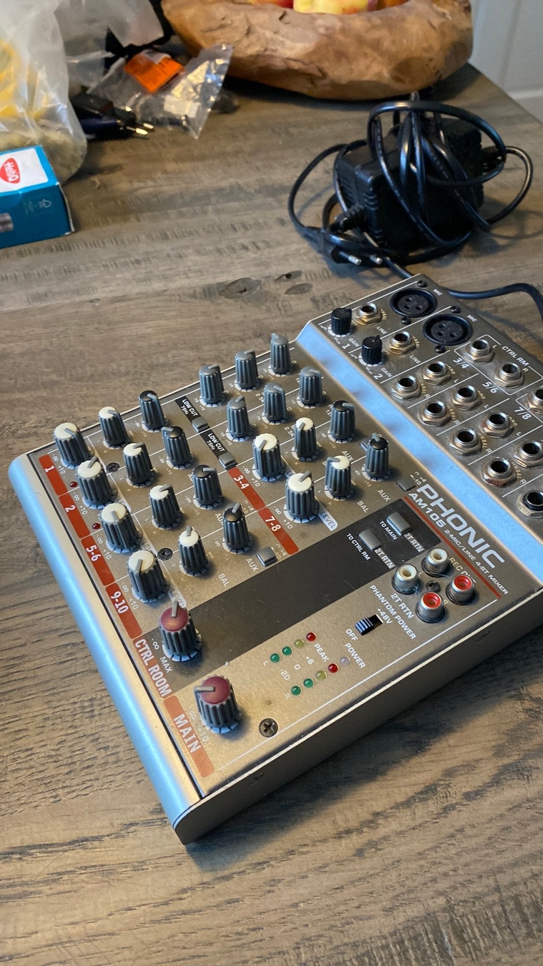 Phonic am 105, Ophalen, Gebruikt, 5 tot 10 kanalen