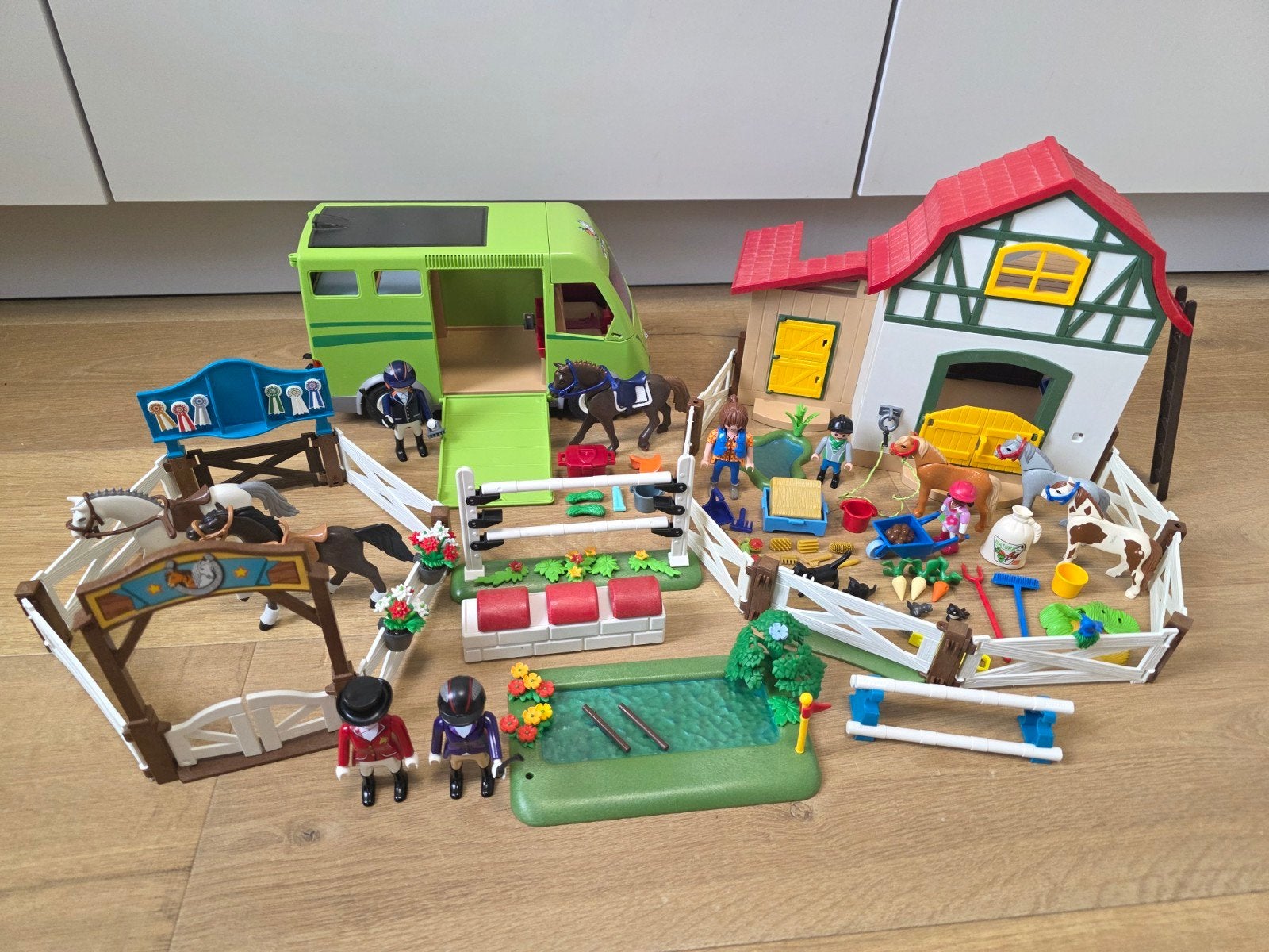 Playmobil 6927 ponypark, 6928 vrachtwagen, 6930 wedstrijd, Ophalen of Verzenden, Zo goed als nieuw