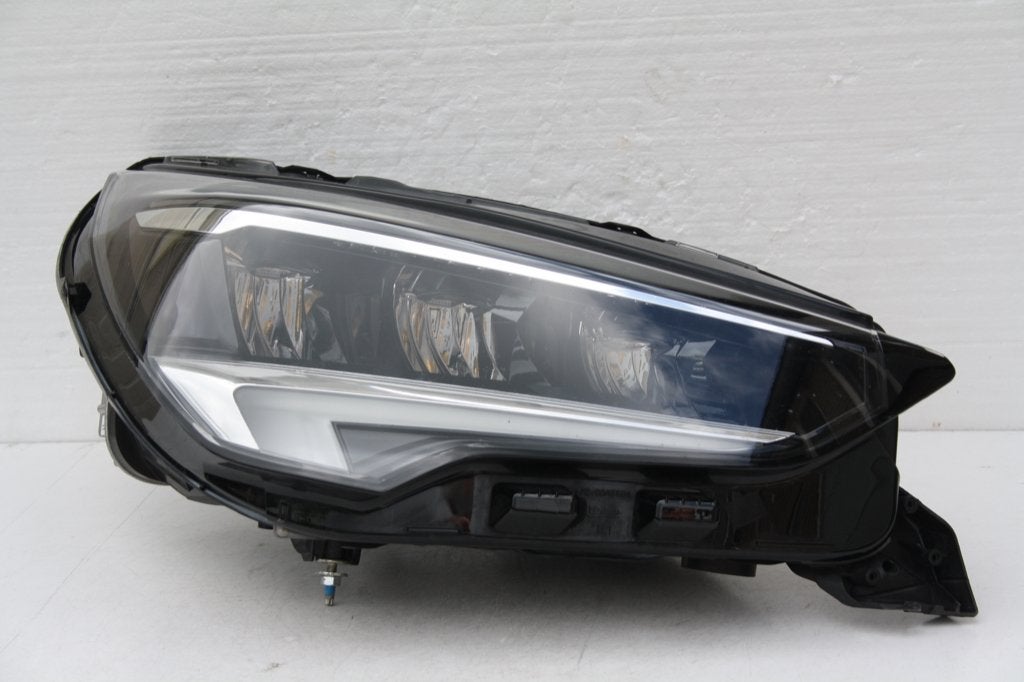 Koplamp Opel Corsa F LED 39162654 Mooi ! Schade, Ophalen of Verzenden
