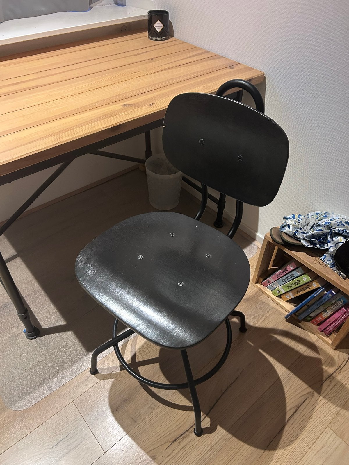 Foto 4 van IKEA Kullaberg bureau met bureaustoel