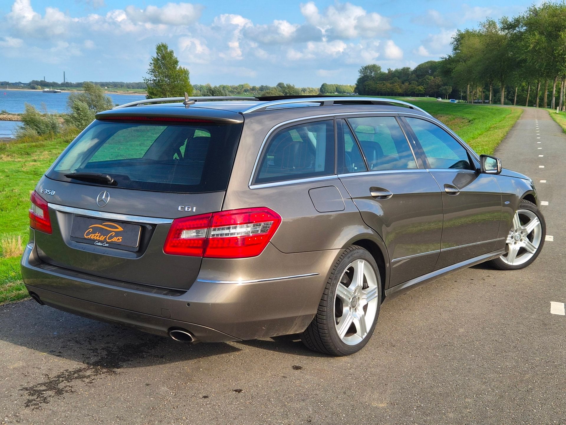 Mercedes-Benz E-klasse Estate 350 CGI | Distronic | Panorama, Automaat, Euro 5, Achterwielaandrijving, Gebruikt