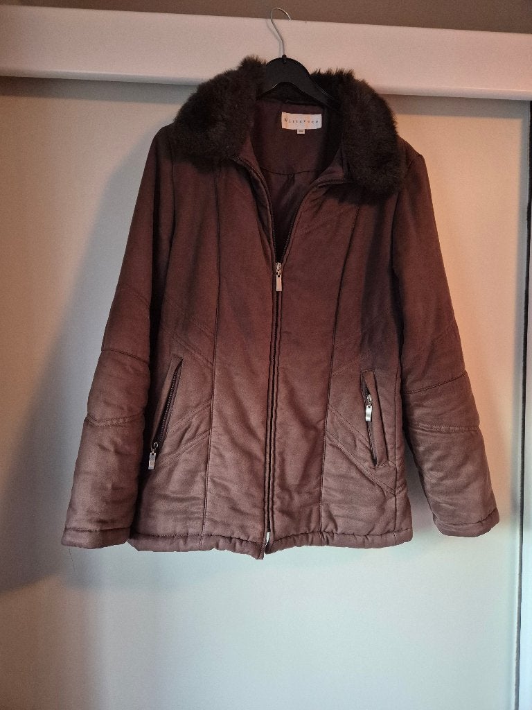 dames winterjas maat 38, Ophalen of Verzenden, Zo goed als nieuw, Maat 38/40 (M), Bruin