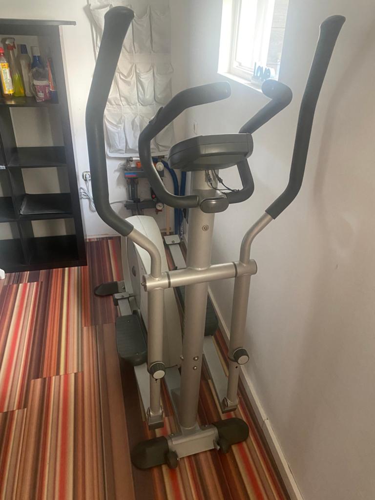 Crosstrainer, Ophalen, Zo goed als nieuw, Crosstrainer