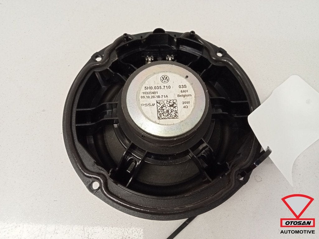 Origineel! VW Golf 8 2020+ Luidspreker / Speaker Achterdeur, Auto-onderdelen, Gebruikt, Volkswagen, Volkswagen AG, Berliner Ring 2
38440  Wolfsburg, DE