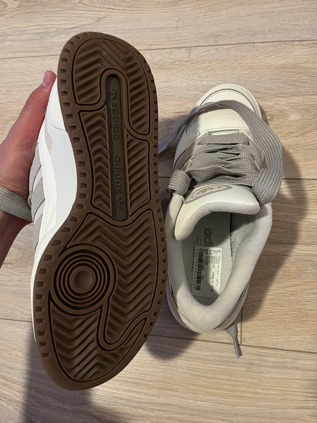 adidas FORUM2000, Ophalen of Verzenden, Zo goed als nieuw, Jongetje of Meisje, Schoentjes