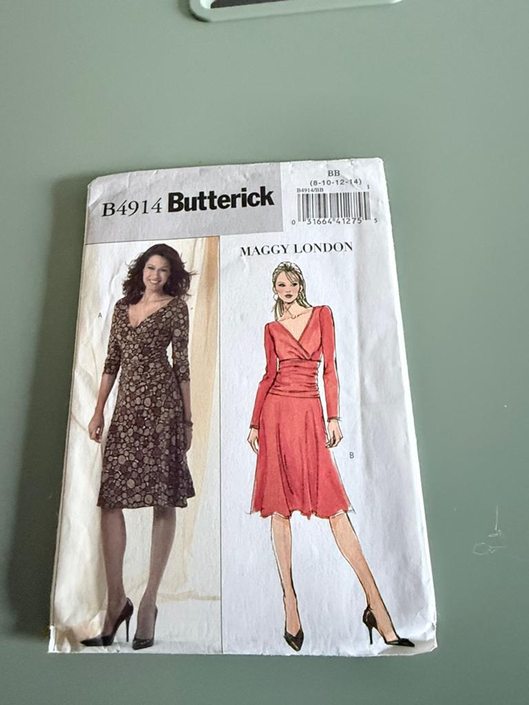 Maggy London naaipatroon Butterick B4914 mt 8 10 12 14 jurk, Hobby en Vrije tijd, Kledingpatronen, Ophalen of Verzenden, Nieuw