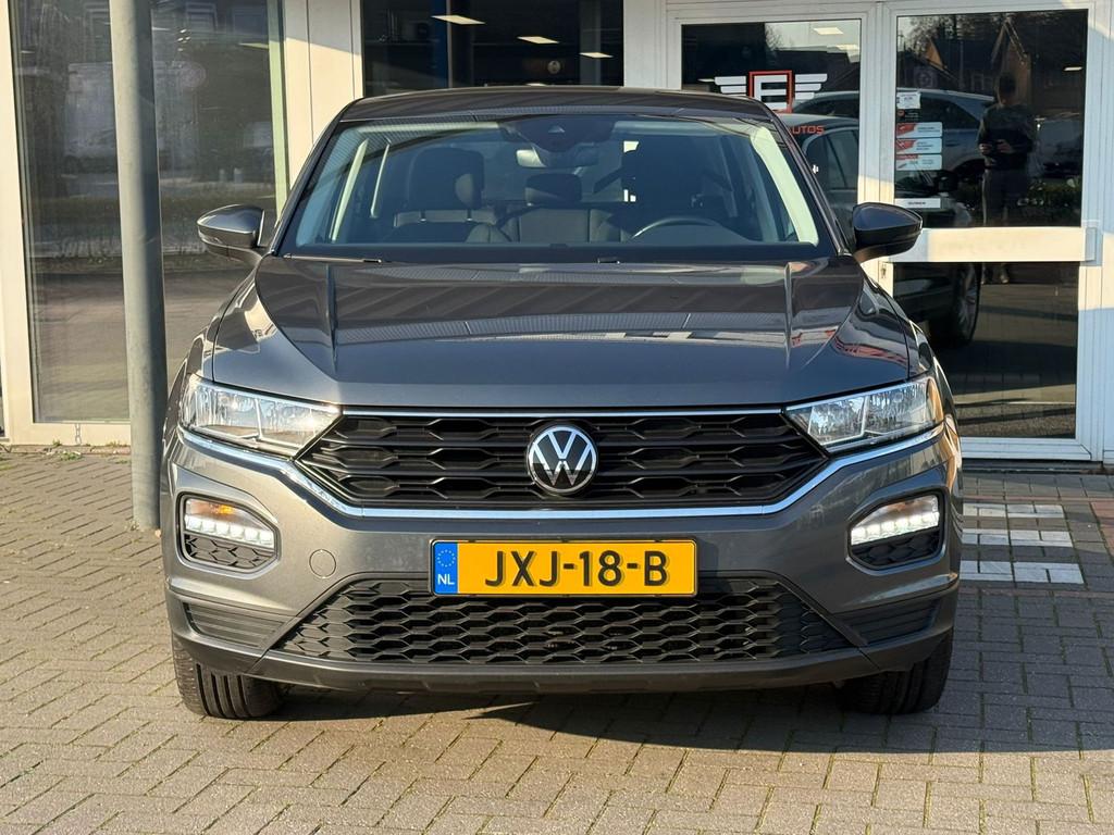 Volkswagen T-Roc 1.5 TSI DSG Style | Navigatie, Stof, Zwart, 4 cilinders, 150 pk