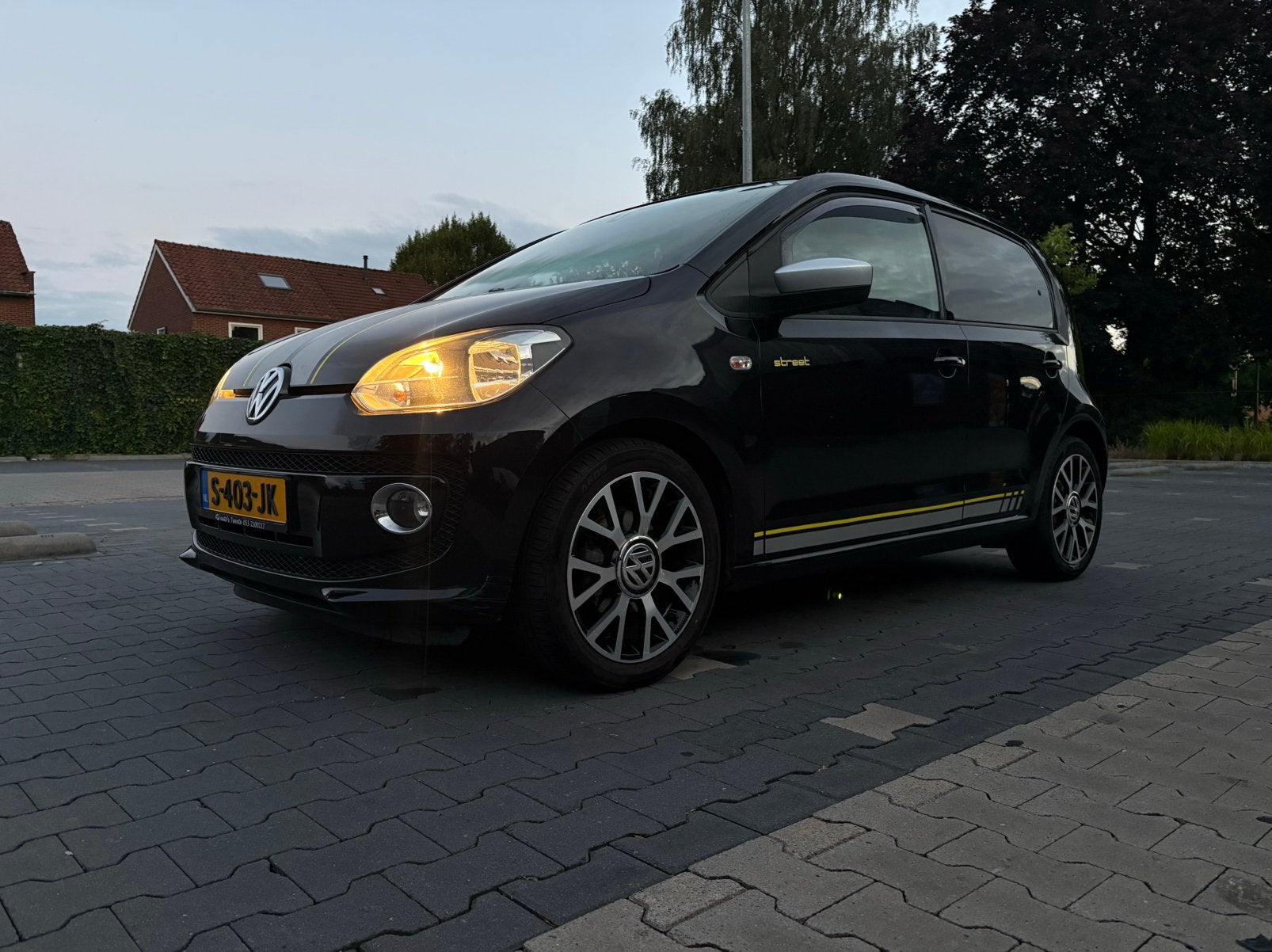 Volkswagen up! 1.0 55KW/75PK 5-DRS 2015 Zwart, Auto-onderdelen, Carrosserie en Plaatwerk, Bumper, Volkswagen, Achter, Ophalen