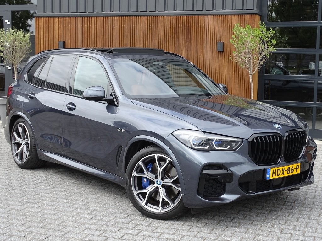 BMW X5 45e 394PK M-Sport Pro / Laser / pano / softclose / 36, Gebruikt, 394 pk, Leder, Hybride Elektrisch/Benzine