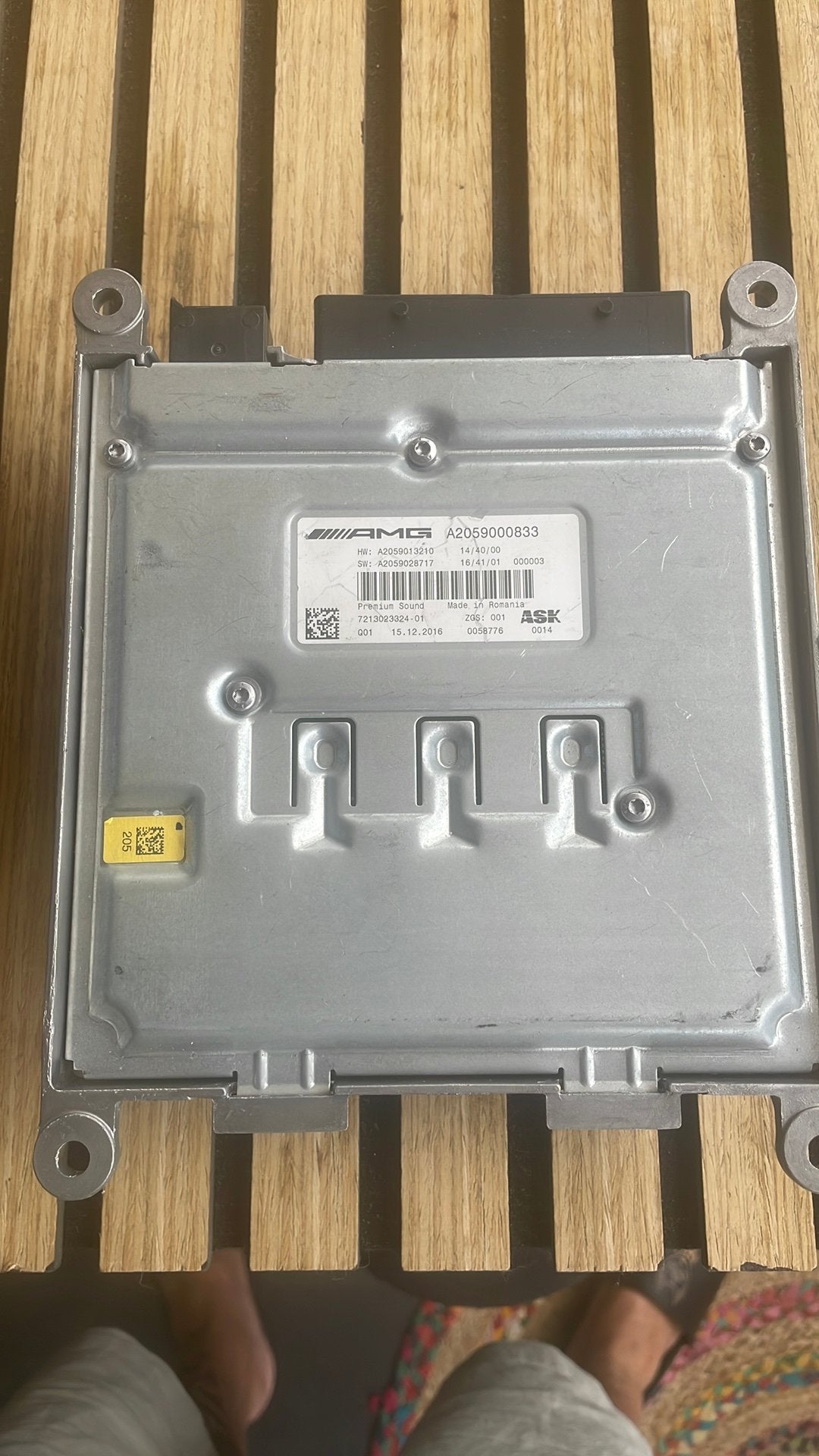 Mercedes Burmester AMG Versterker -A2059000833 (W205 / X253), Ophalen