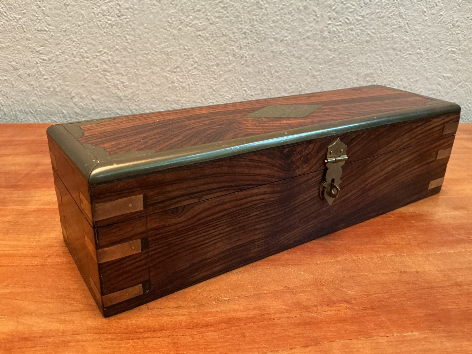 Houten doosje met laatje- Mahonie of Thuja, Antiek en Kunst, Ophalen of Verzenden