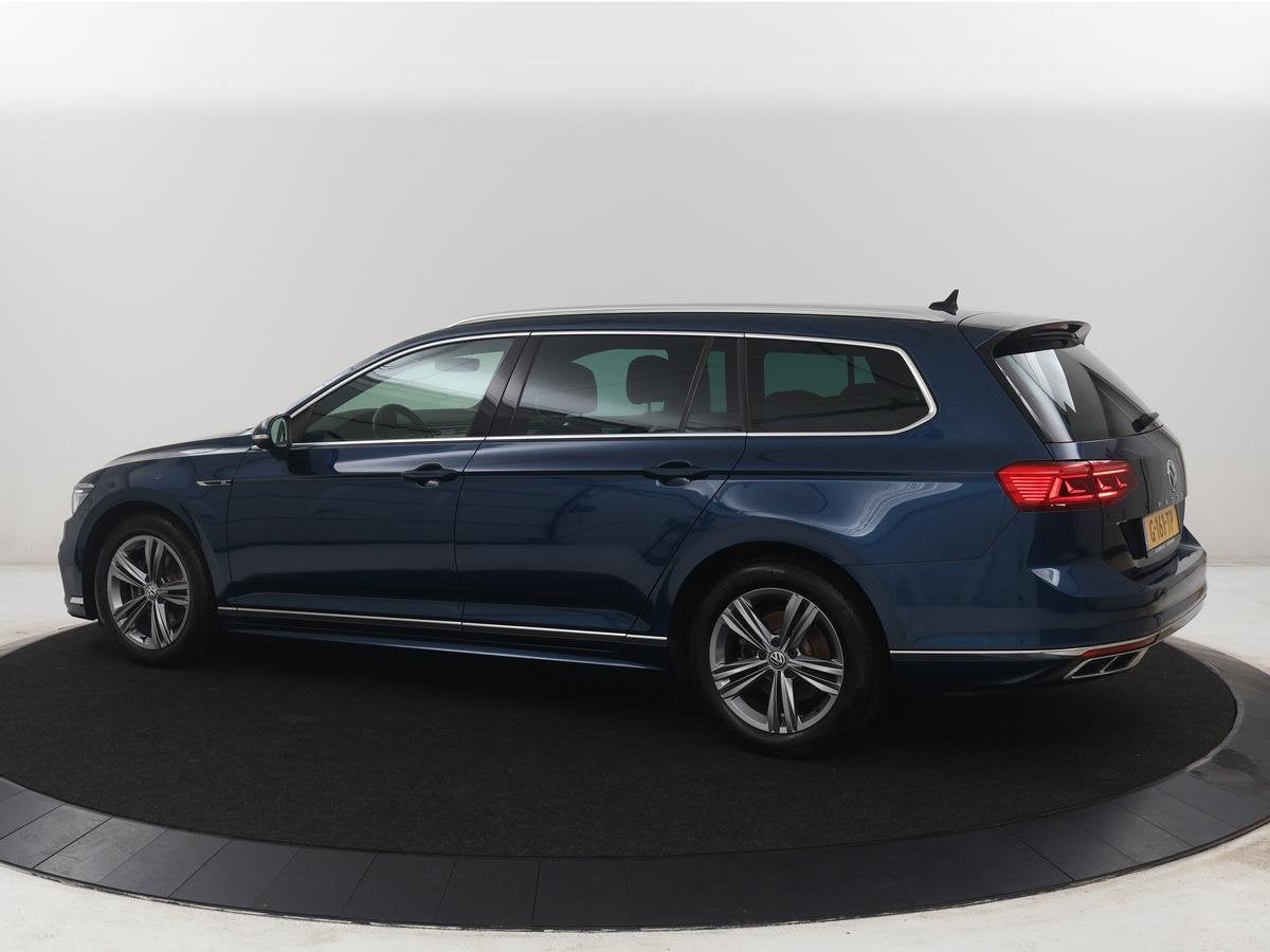 Volkswagen Passat Variant 1.5 TSI Elegance Business R | R-li, Auto's, 730 kg, 4 cilinders, 150 pk, Blauw