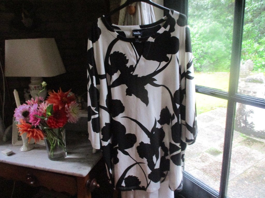 mj/ULLA POPKEN/tuniek/top/maat 58/60 valt als  52 zwart/ecru, Meerkleurig, Blouse of Tuniek, Ulla Popken, Ophalen of Verzenden