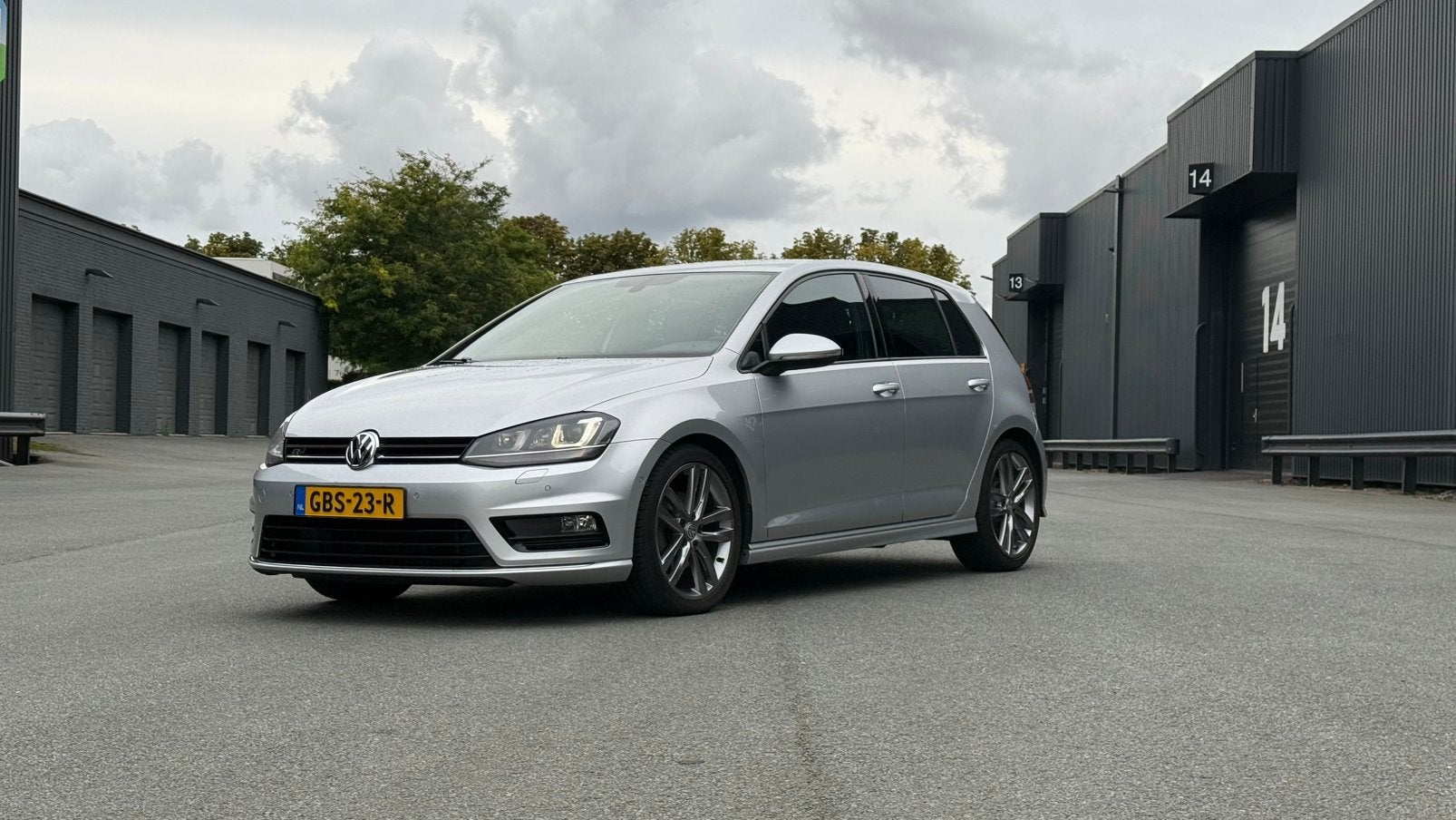 Volkswagen Golf 1.4 TSI 90KW DSG 2013 Grijs, Auto's, Euro 5, Zwart, 4 cilinders, Overige bekleding