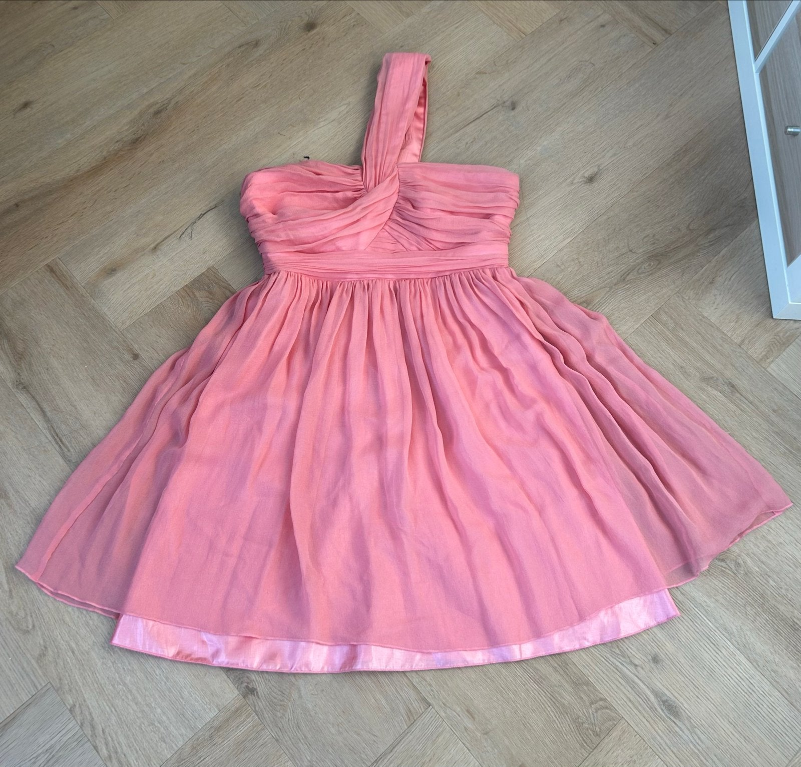 Lipsy London Roze Cocktailjurk Maat 36 (S), Ophalen of Verzenden, Zo goed als nieuw, Roze, Maat 36 (S)