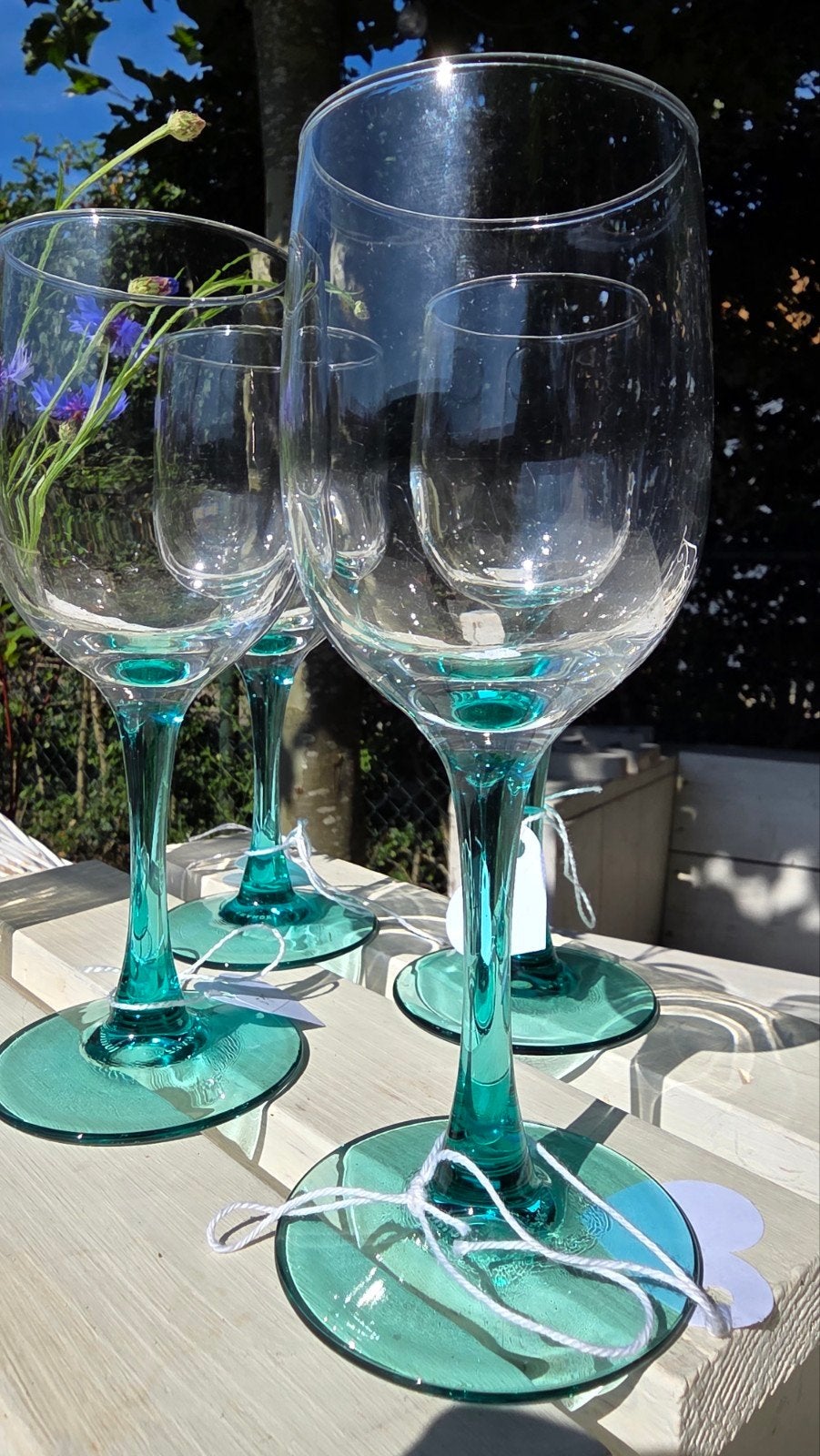 4 Vintage Wijnglazen met Aqua Voet - H18 B7, glazen, Ophalen of Verzenden