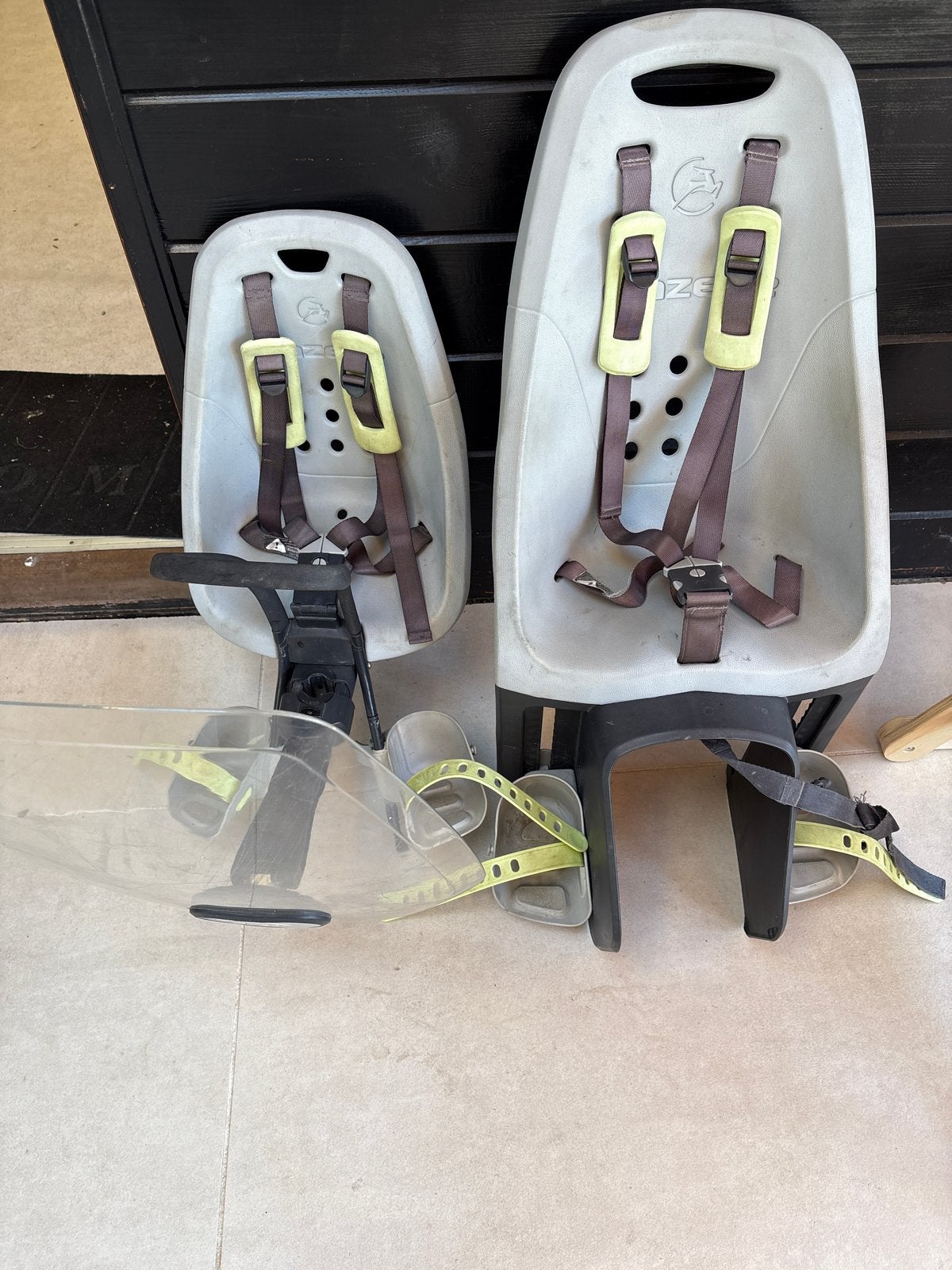 Yepp Gazelle set voorzitje met snelsluiting en windscherm, Fietsen en Brommers, Fietsaccessoires | Fietsstoeltjes, Ophalen, Gebruikt