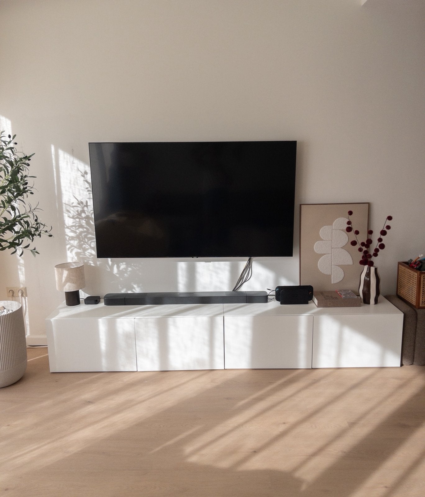 2x IKEA Besta kast tv meubel met Lappviken deuren mat wit, Ophalen, Zo goed als nieuw, 25 tot 50 cm, Minder dan 100 cm