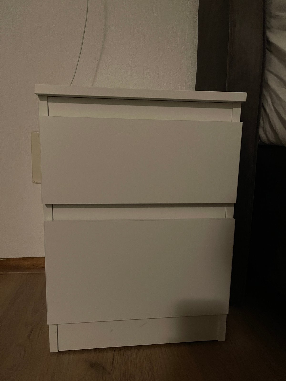 Nachtkestjes 10 euro, Huis en Inrichting, 1 of 2 laden, Zo goed als nieuw, Minder dan 100 cm, 25 tot 50 cm