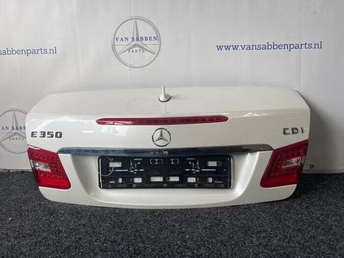 Achterklep van een Mercedes E-Klasse (799), Ophalen of Verzenden, Gebruikt, Achter, Achterklep