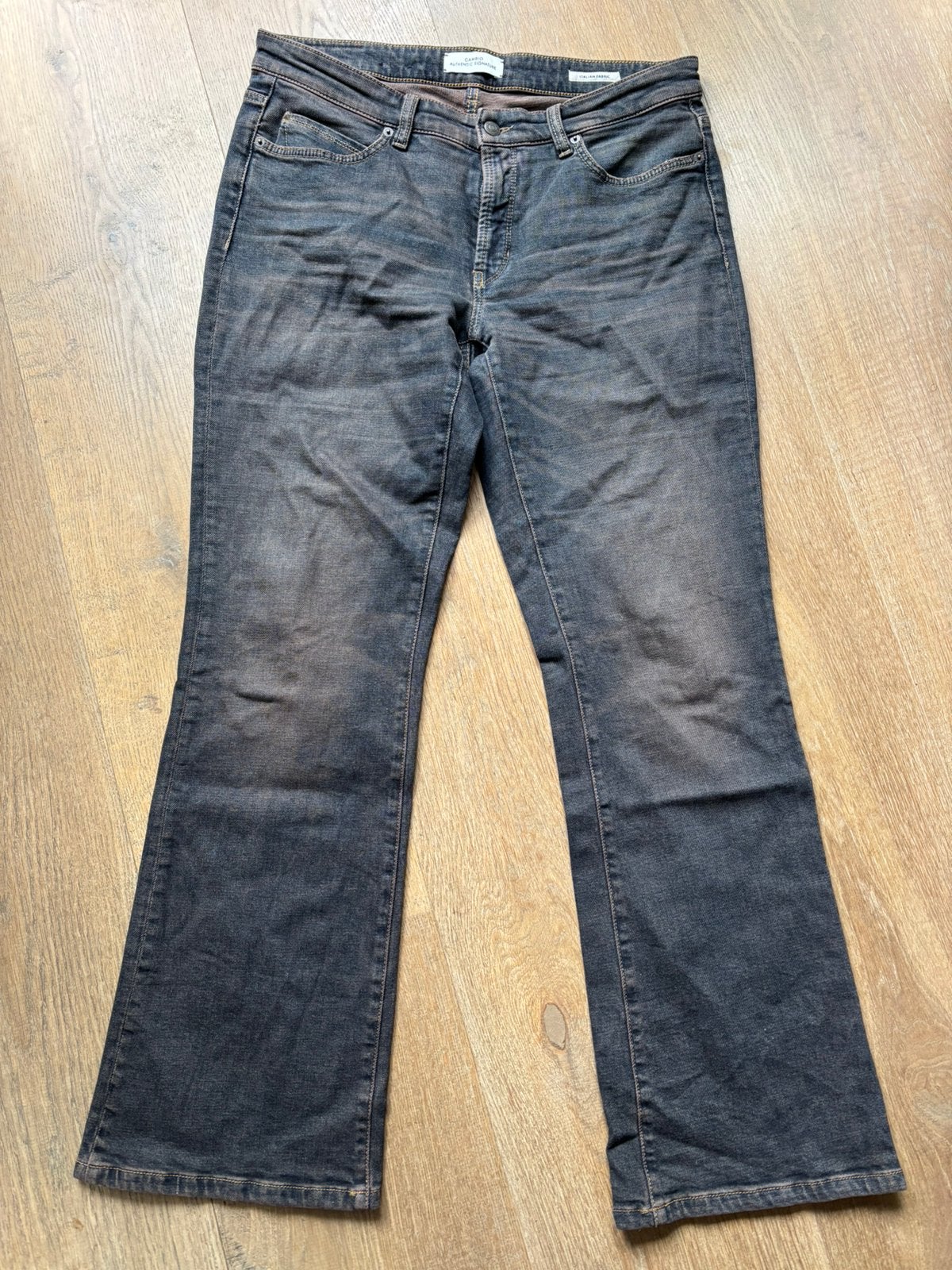 Cambio jeans paris flared bruin 42, Verzenden, Zo goed als nieuw, Overige kleuren, W33 - W36 (confectie 42/44)