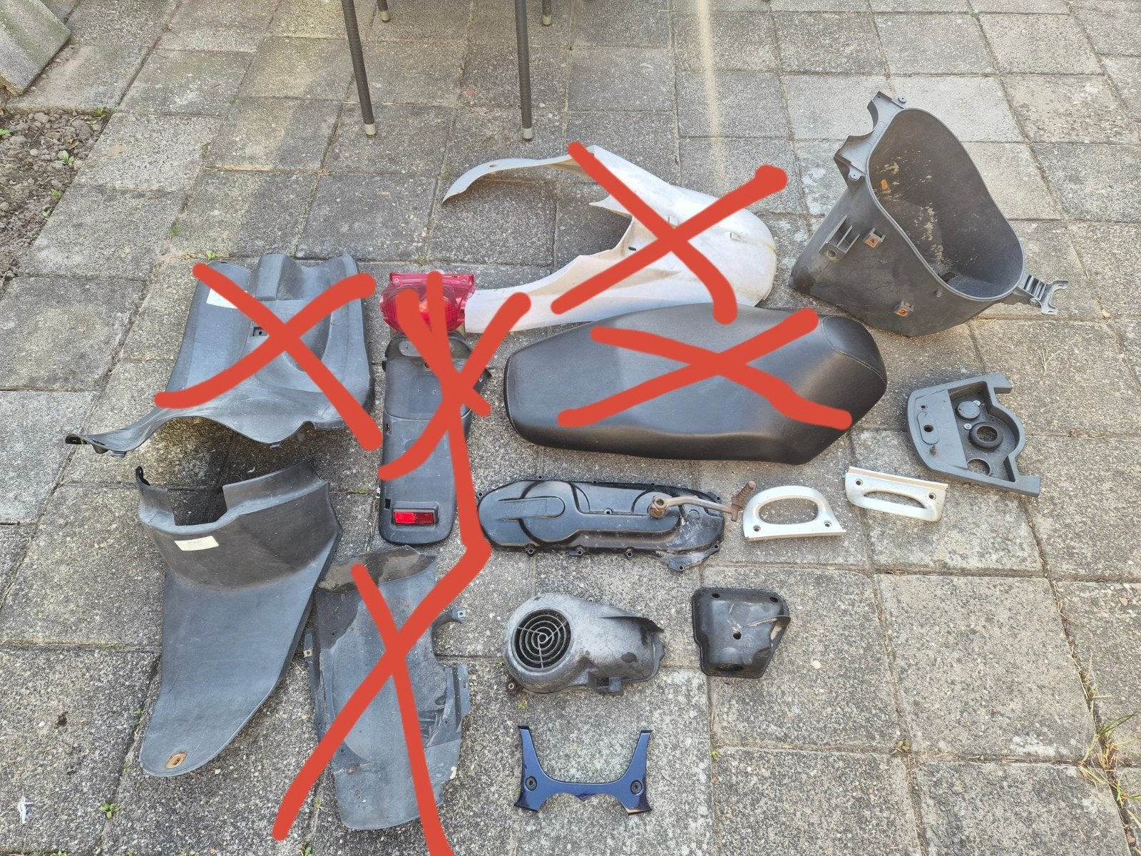 Onderdelen Yamaha Neos - Diverse gebruikte scooteronderdelen, Ophalen of Verzenden, Gebruikt, Kap, Yamaha
