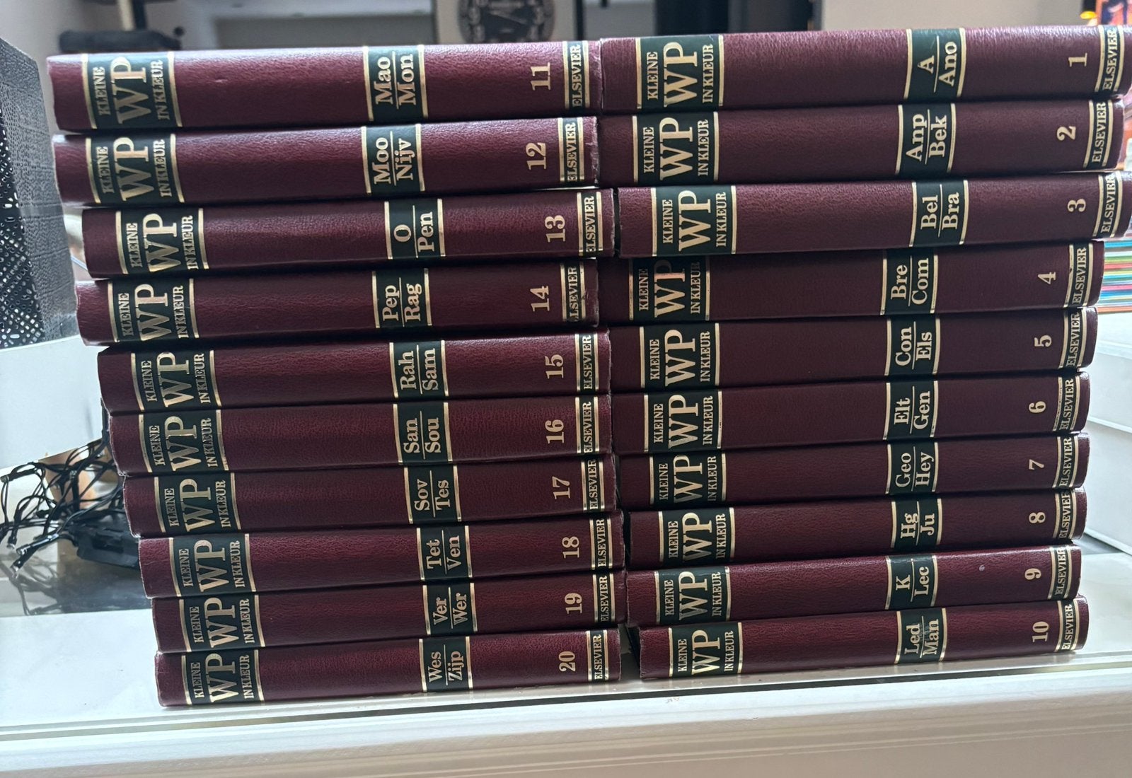 Kleine WP in kleur 20 delige ser, Boeken, Ophalen, Zo goed als nieuw, Algemeen