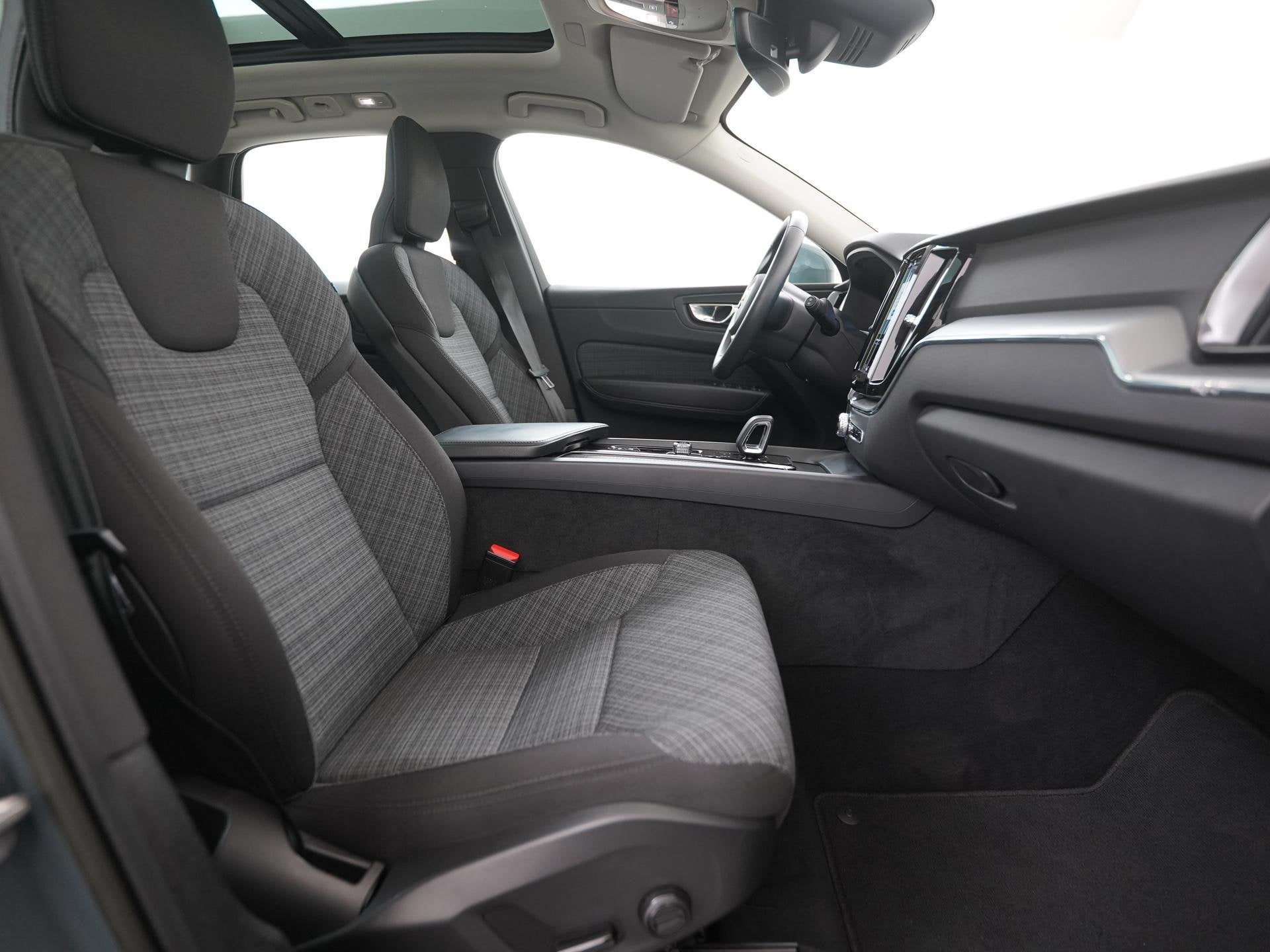 Volvo XC60 T6 Long Range AWD | Panoramadak | Camera | Elektr, Auto's, Automaat, Stof, Gebruikt, 4 cilinders