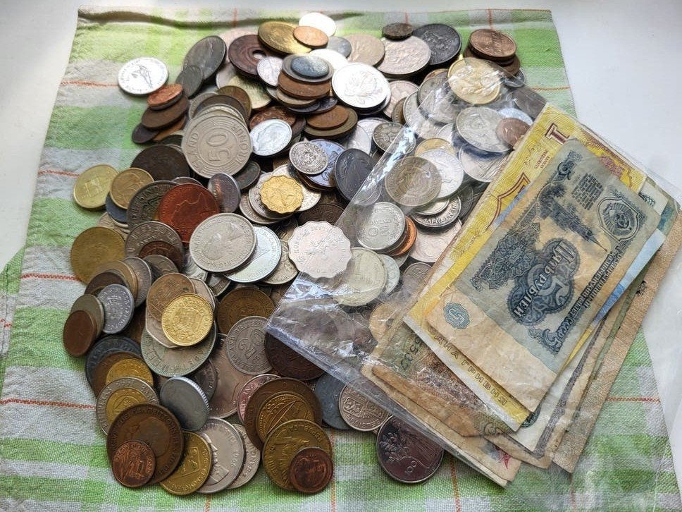 partij munten (1950 gram) en bankbiljetten (10) wereld, Ophalen of Verzenden, Buitenland, Munten en Bankbiljetten