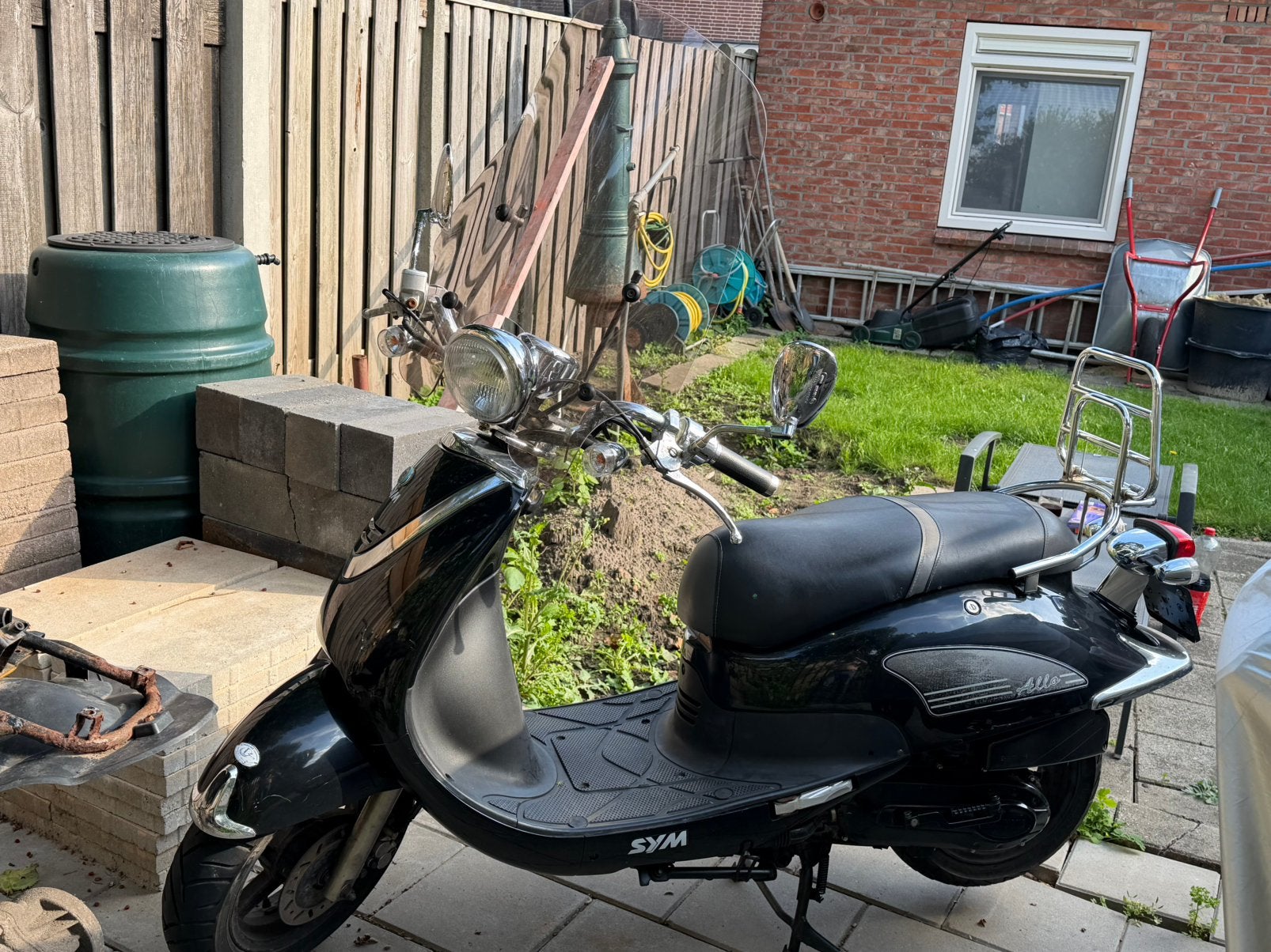 SYM Allo - 2016 - 8500km. - 25kmh + donor Allo, Ophalen, Gebruikt, Allo, Benzine