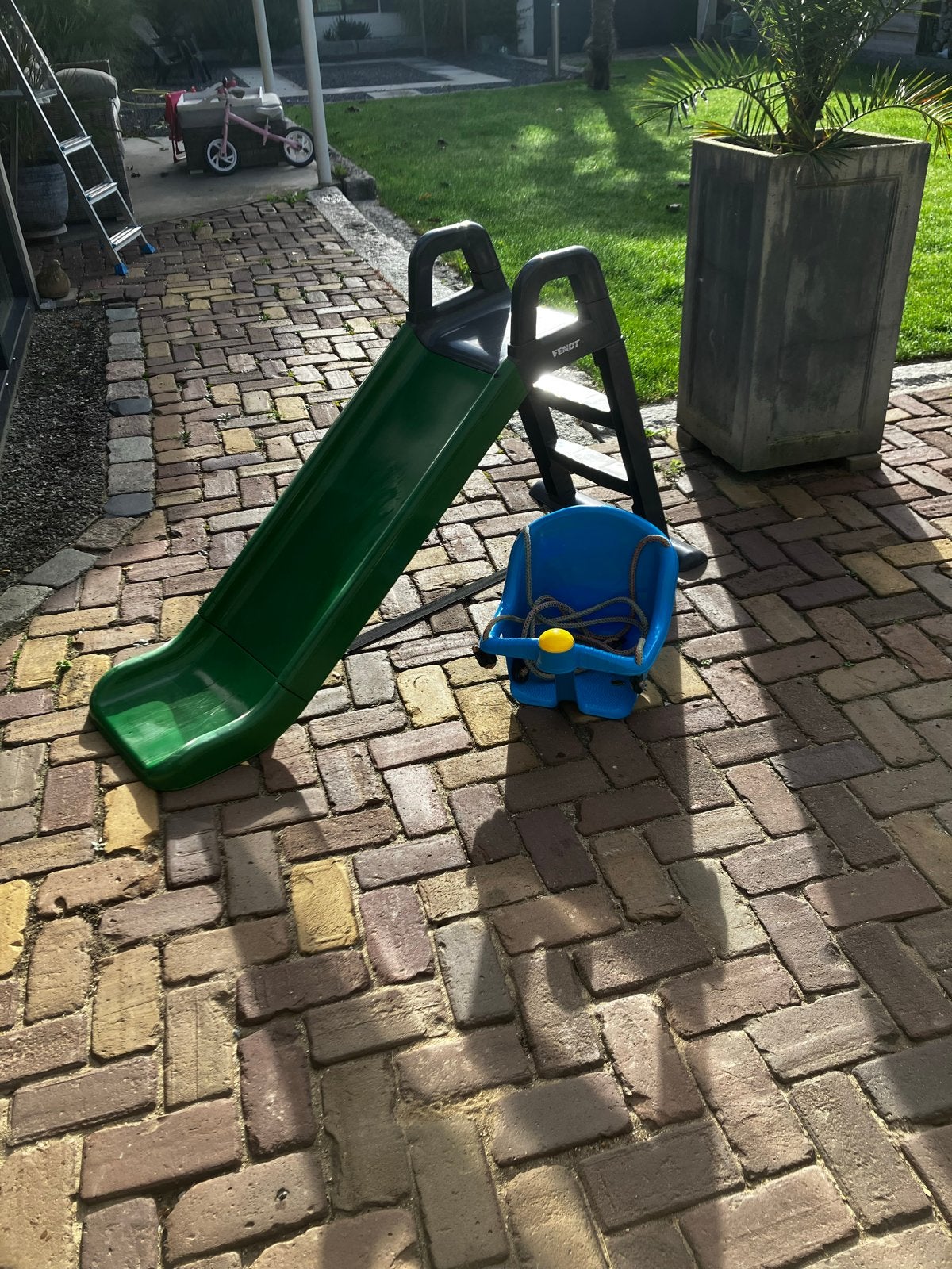 Glijbaan en babyschommel, Ophalen, Gebruikt, Glijbaan