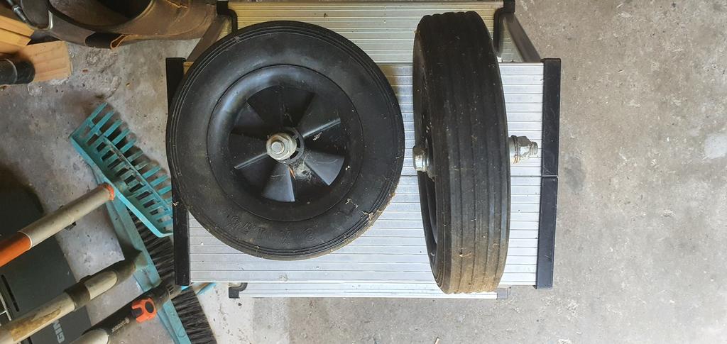 Hard rubberen wielen, Ophalen, Nieuw