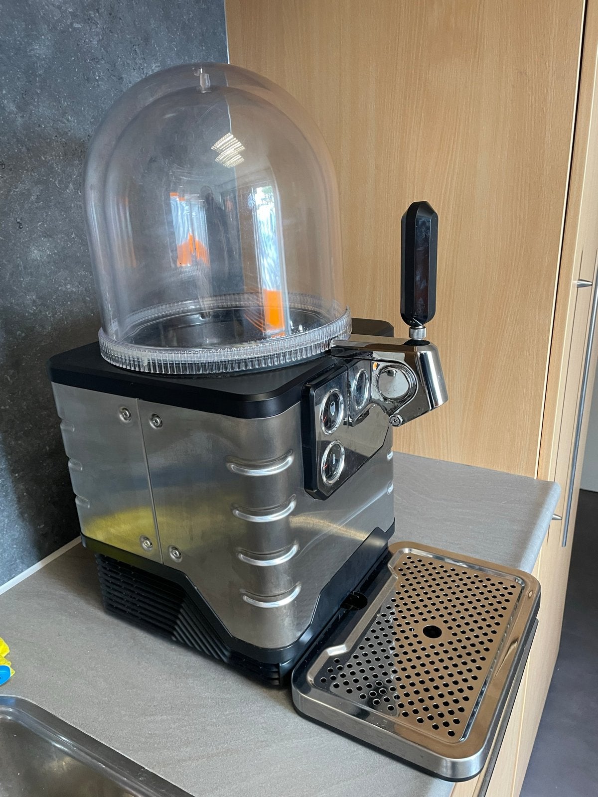 WIK Biertap / Beer Dispensing System, Ophalen, Gebruikt