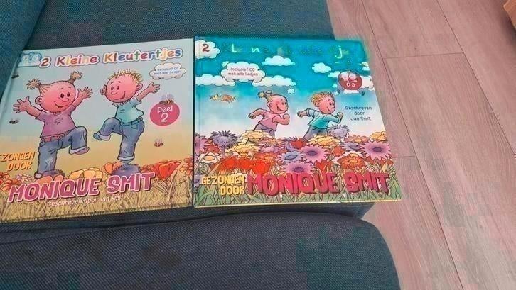 Twee kleine kleutertjes van Monique Smit deel 1 en 2, Ophalen of Verzenden, Zo goed als nieuw