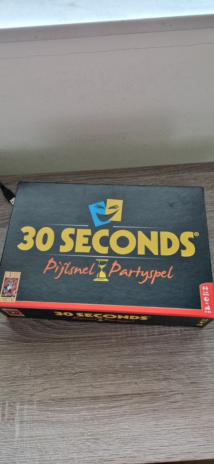 30 Seconds Pijlsnel Partyspel - Gezelligheid gegarandeerd!, Vijf spelers of meer, Ophalen of Verzenden, Gebruikt, 999 Games