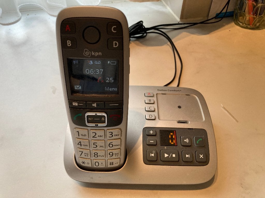 Vaste telefoon - draadloos - ZGAN, Telecommunicatie, Vaste telefoons | Handsets en Draadloos, Ophalen of Verzenden, Zo goed als nieuw