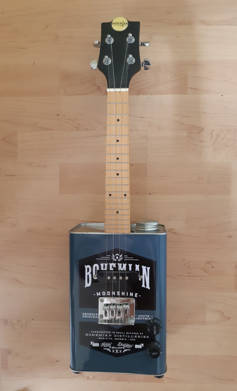 Elektrische ukulele oilcan model, Ophalen of Verzenden, Hollow body, Overige merken