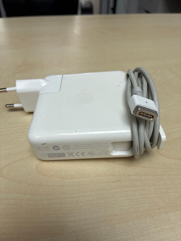 Originele Apple MagSafe 1 Oplader 60W - Werkend, Ophalen of Verzenden, Zo goed als nieuw