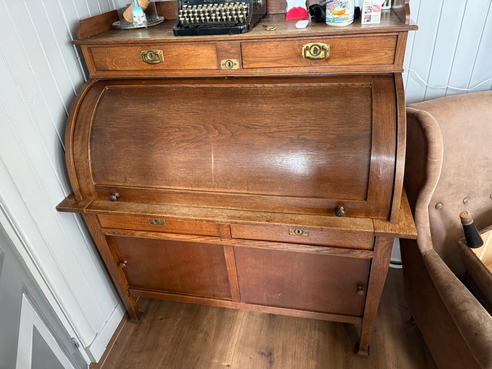 Te koop secretaire, Ophalen, Zo goed als nieuw