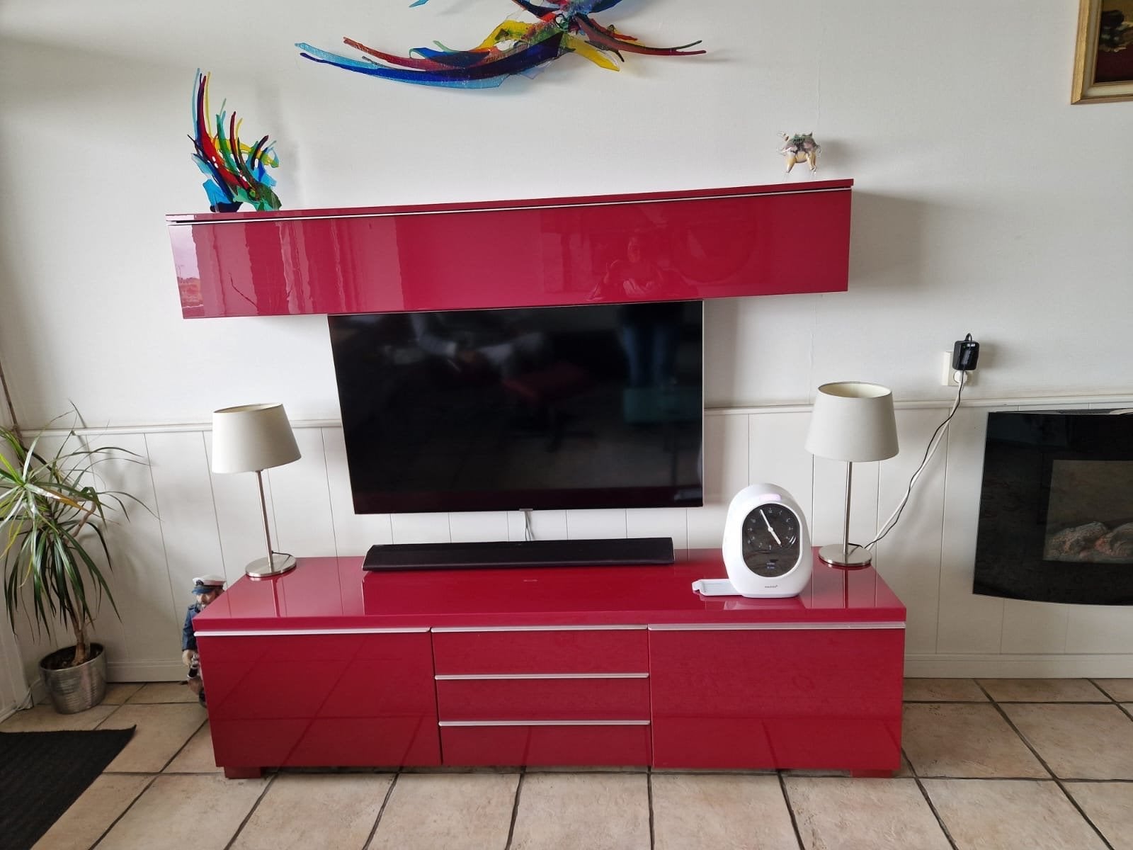 IKEA Besta TV-meubel en wandkast - Veel bergruimte, Huis en Inrichting, Overige materialen, Gebruikt, 100 tot 150 cm, 150 tot 200 cm