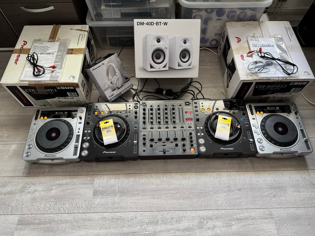 Complete Pioneer DJ-set met 4 spelers, mixer en speakers, Muziek en Instrumenten, Dj-sets en Draaitafels, Ophalen, Gebruikt, Dj-set