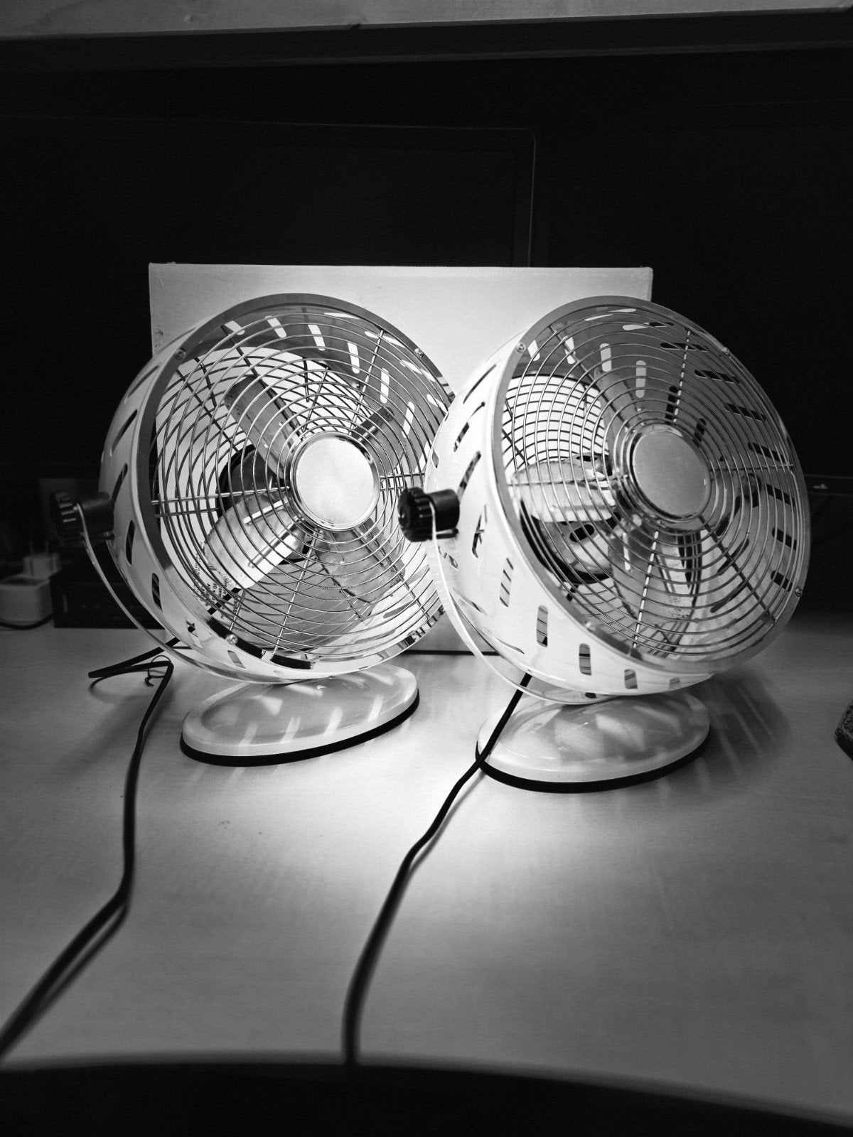 Compacte tafelventilator - Wit, Witgoed en Apparatuur, Ophalen of Verzenden, Zo goed als nieuw, Tafelventilator