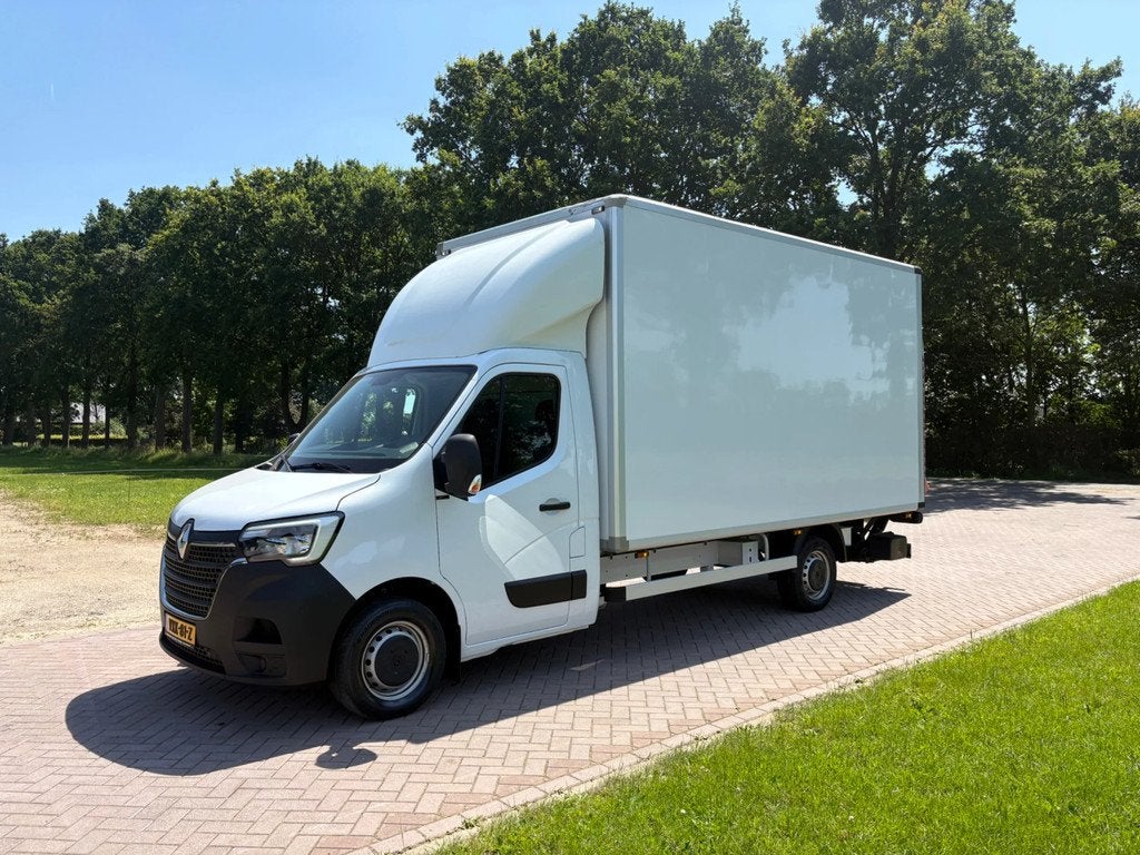 Renault Master Bakwagen laadklep 1000 kg (bj 2024), Auto's, Voorwielaandrijving, Gebruikt, Euro 6, 4 cilinders