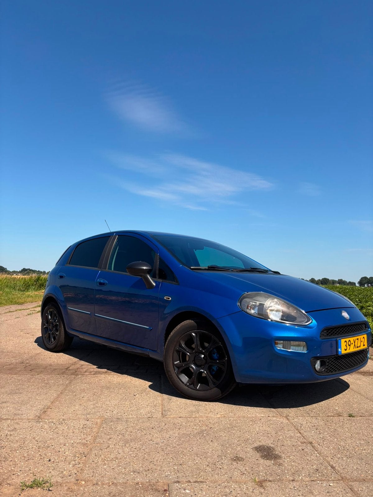 Fiat Punto 0.9 Twinair turbo 86 5-D 2012 Blauw, Auto's, Fiat, Voorwielaandrijving, 49 €/maand, Origineel Nederlands, 24 km/l