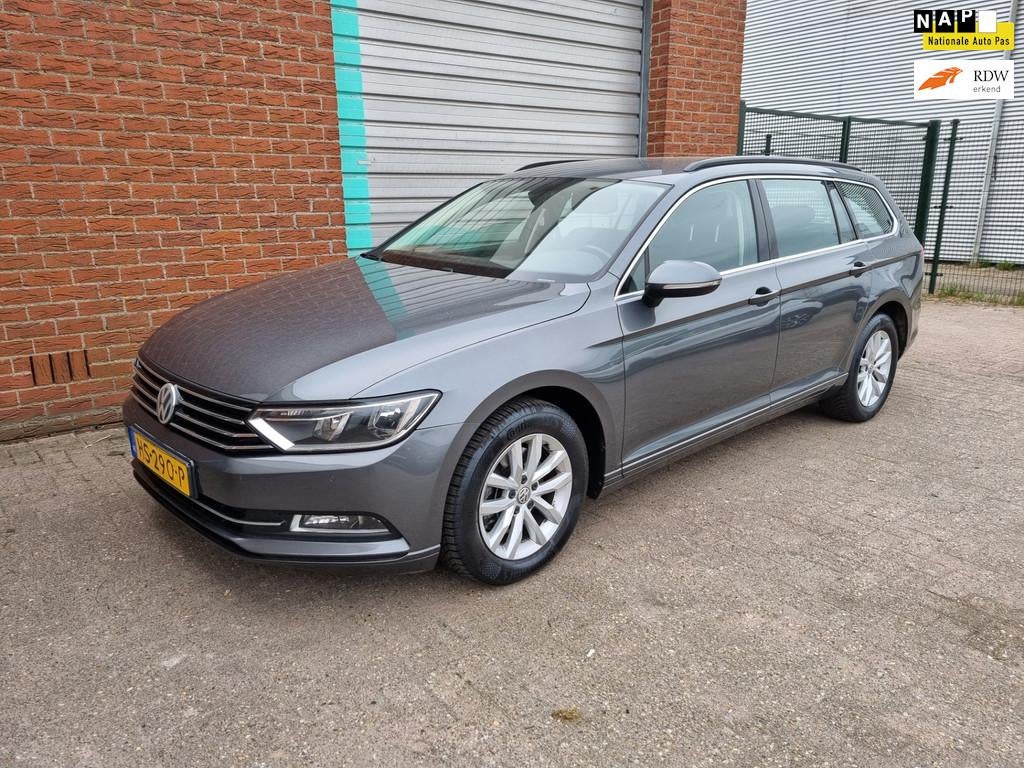 Volkswagen Passat Variant 1.6 TDI Comfortline Bj:2015 NAP!, Auto's, Gebruikt, Euro 6, 4 cilinders, Automatische klimaatregeling