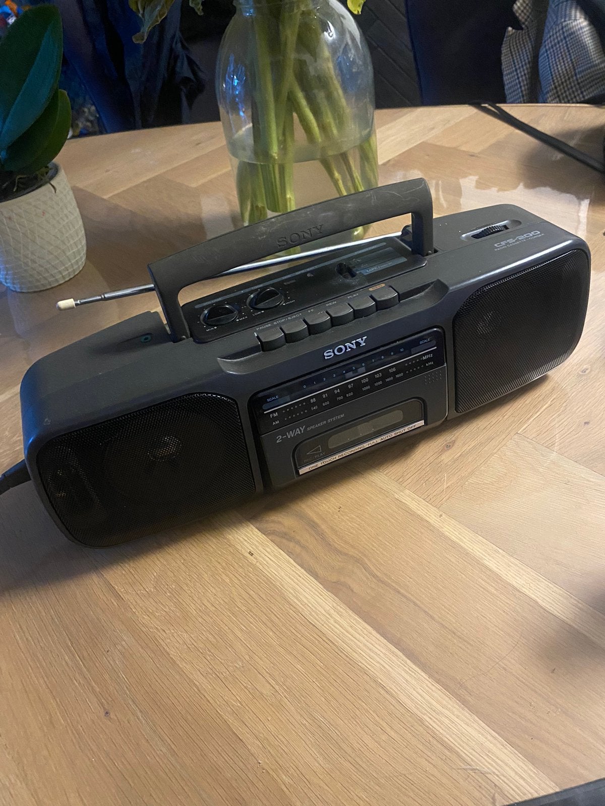 Sony retro casette radio speler batterij cfs-200 walkman, Ophalen, Zo goed als nieuw