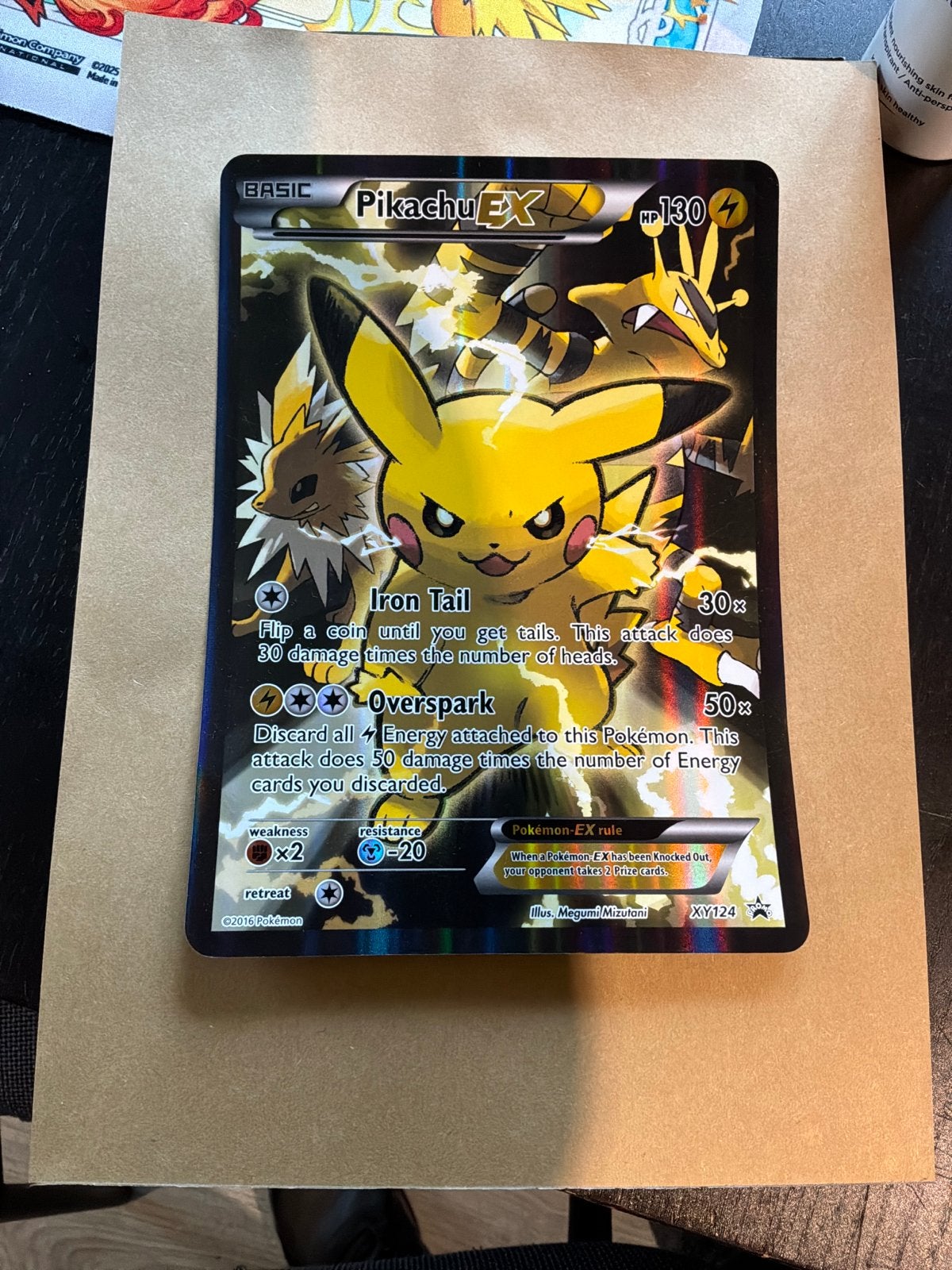 Pikachu EX XY124 Pokemon Kaart - Foil jumbo, Ophalen of Verzenden, Zo goed als nieuw, Losse kaart, Foil